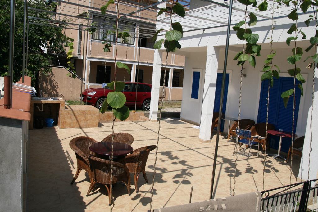 Apartmani Mainski Put 39 บุดวา ภายนอก รูปภาพ